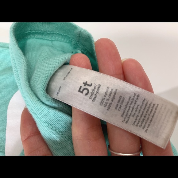 Carter’s 5T Pajama Top - Picture 3 of 4